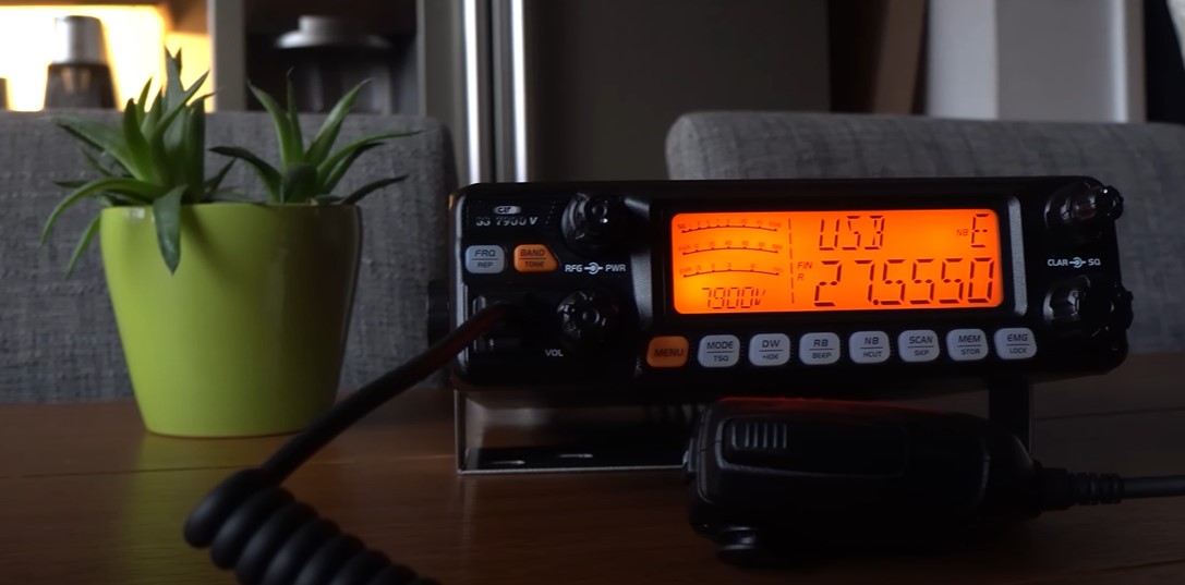 CRT SS 7900V Turbo Export CB Radio – 2023 Version! What Did They Change?