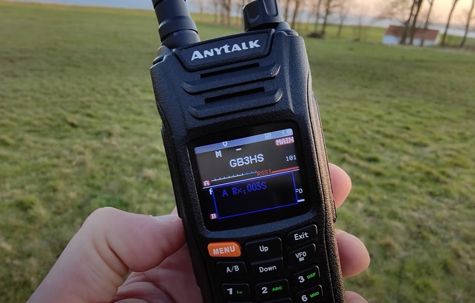 Anytalk UV-6F Transceiver – A Chinese Radio with Memory Banks and AM Airband – Better than Baofeng?